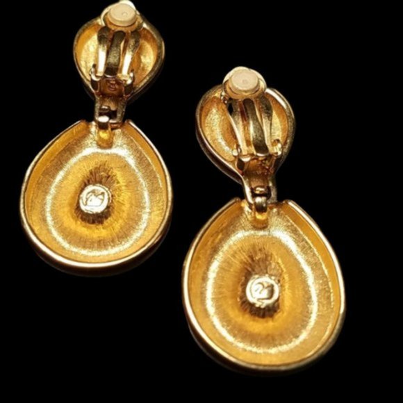 Vintage Retired Swarovski Crystal Sapphire Blue Earrings - Picture 6 of 6